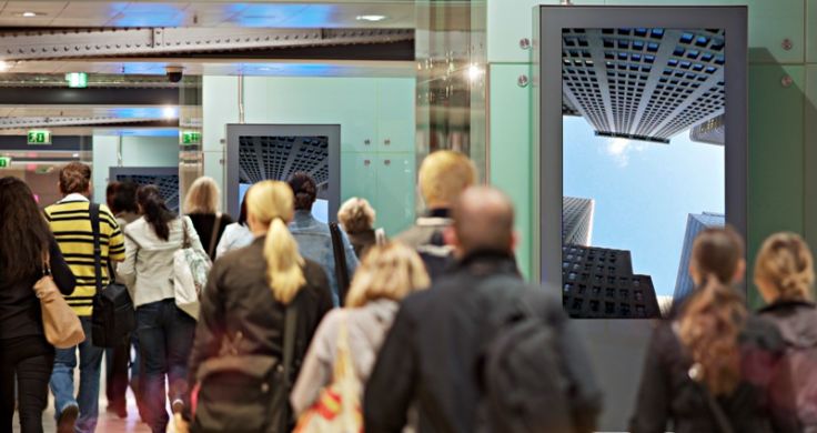 Hauptbahnhof bringt emotionale Botschaften