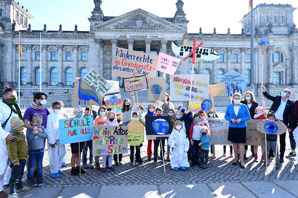  Ströer und UNICEF: Gemeinsam für Kinderrechte