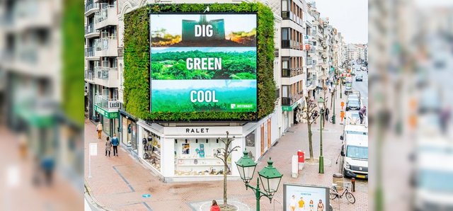 blowUP media Benelux brings green boost to Knokke with giant digital screen “The Green” in 100m² living garden