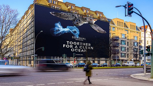 Giant Posters made of marine plastic